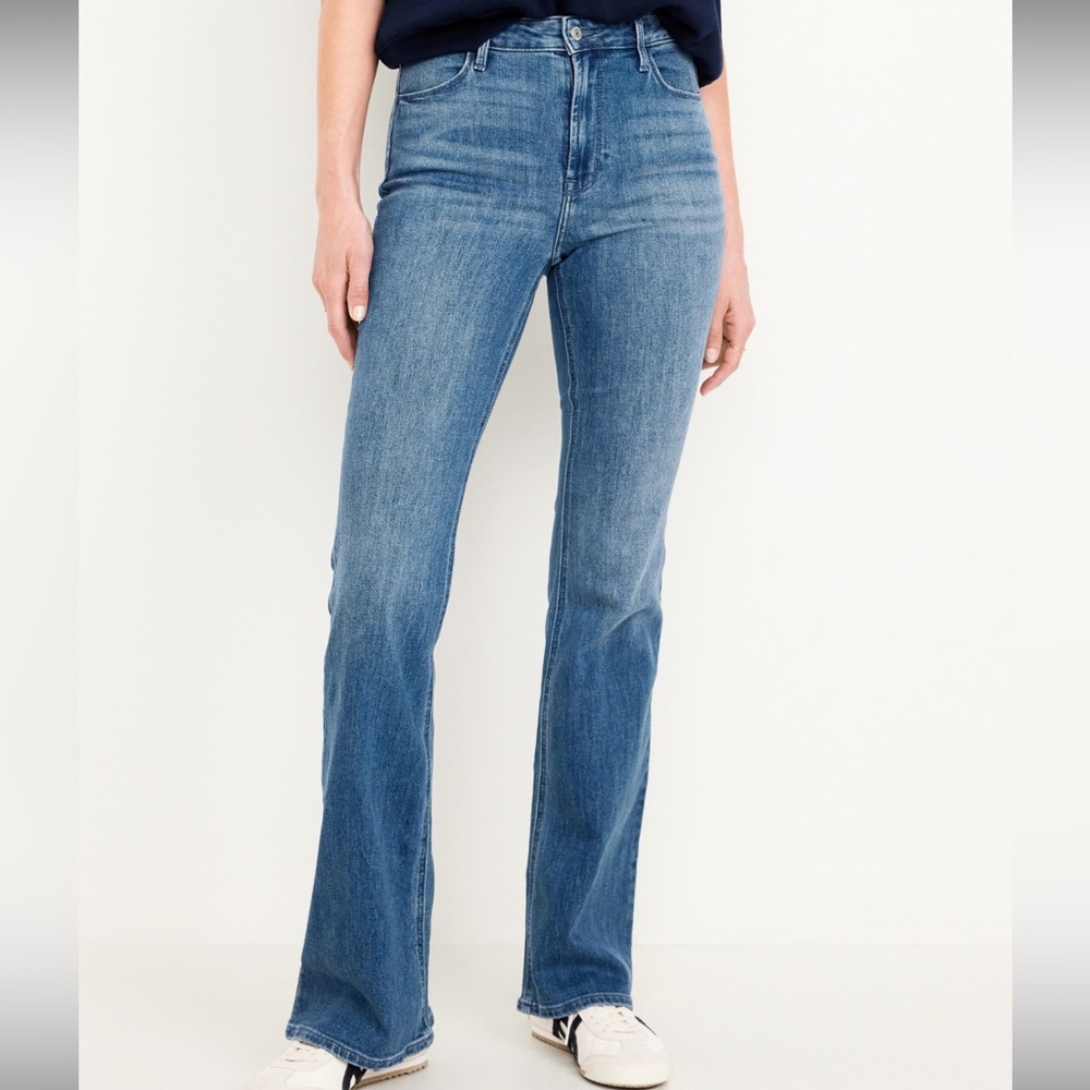 NWT Old Navy High-Waisted Flare Jeans